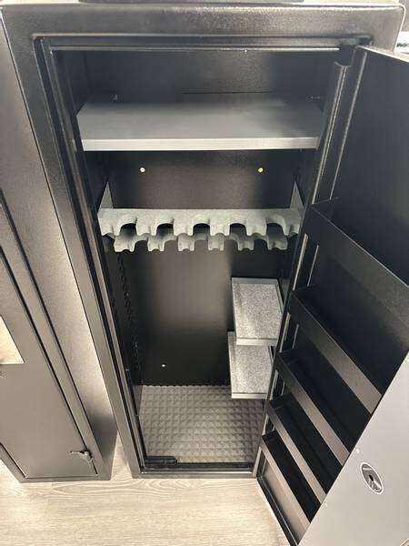 Franz Jäger Våpenskap 8/16 Key Excl